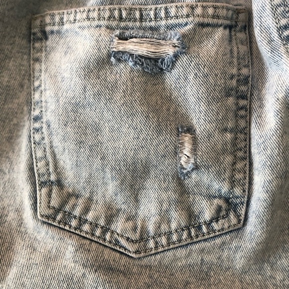 Super HI-RISE paperbag elastic belted waist light wash cotton denim shor… - Picture 7 of 12